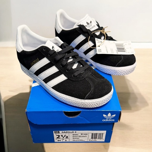 adidas Other - Adidas Kids Gazelle Black Sneakers size 2 1/2